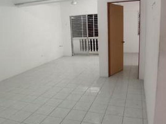 Apartment for sale in Kajang, Langat