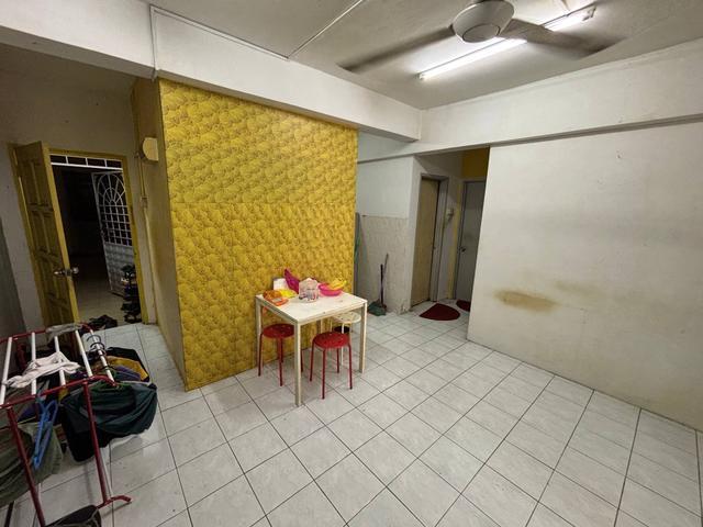 Apartment for sale in Kajang, Langat