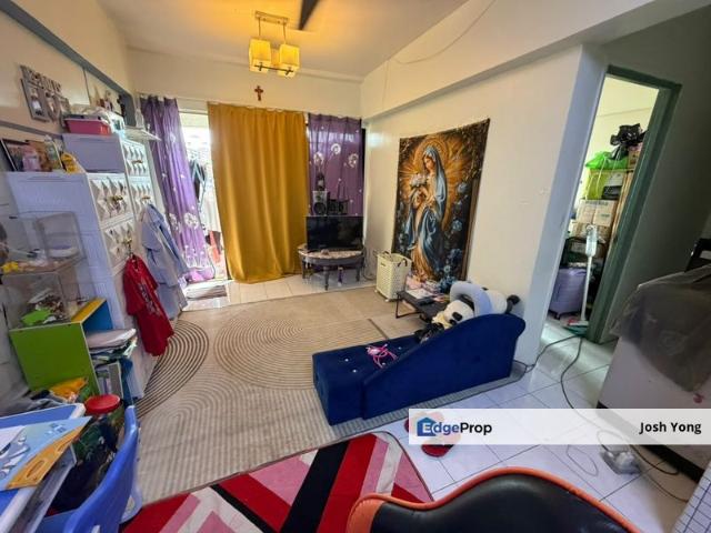 Flat for sale in Selayang, Selangor