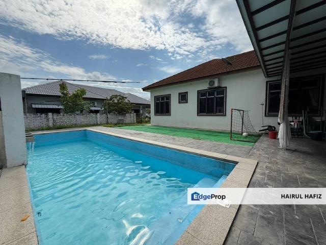 House for sale in Sendayan Village, Negeri Sembilan