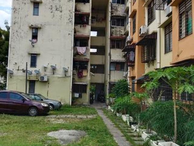 Flat for sale in Country Heights Damansara, Kuala Lumpur