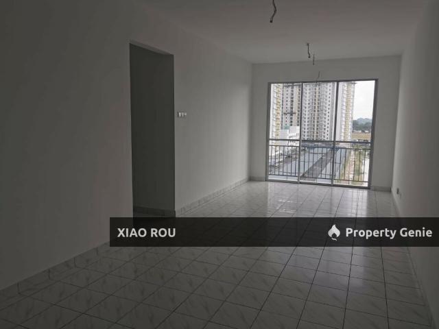 Apartment for sale in Malaka