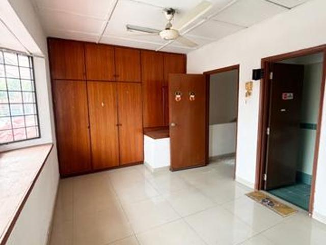 Terraced House for sale in Country Heights Damansara, Kuala Lumpur