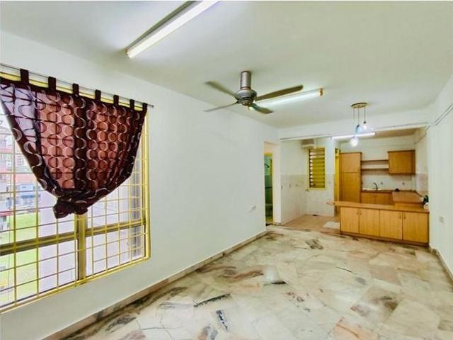 Apartment for sale in Petaling, Subang Jaya