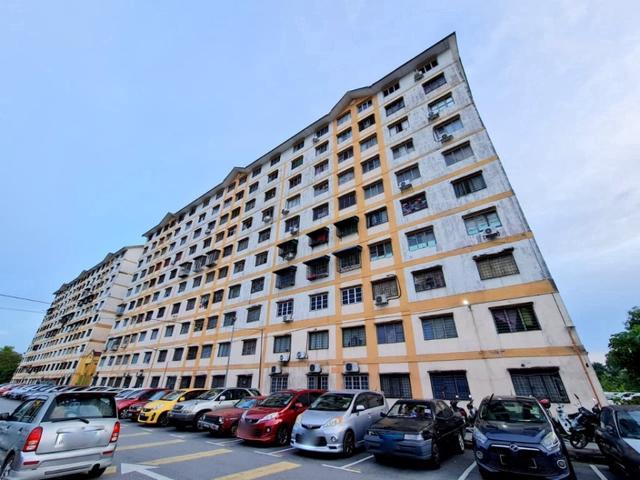 Apartment for sale in Petaling, Subang Jaya