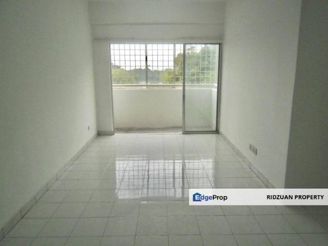 Condominium for sale in Petaling, Subang Jaya