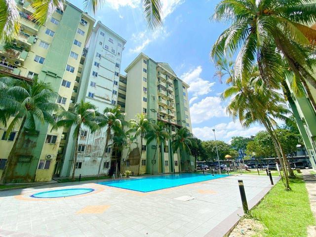Apartment for sale in Tampoi, Johor Bahru