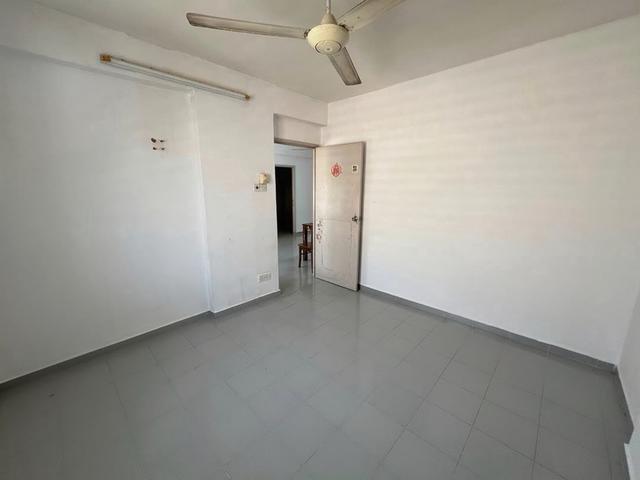 Apartment for sale in Timur Laut, George Town