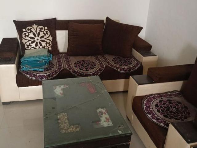 Flat for rent in Hariana