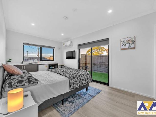 Granny Flat for rent in Geelong, Victoria