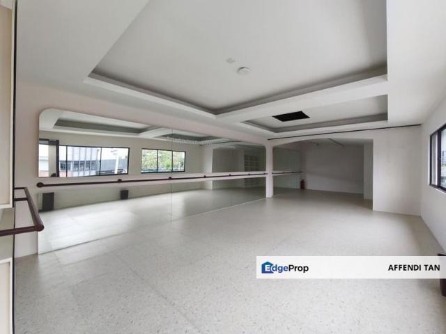 Warehouse for rent in Majlis Bandaraya Subang Jaya, Petaling