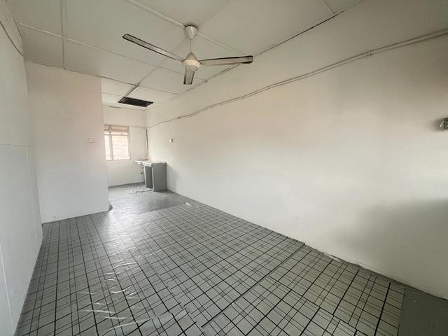 Flat for sale in Petaling, Subang Jaya