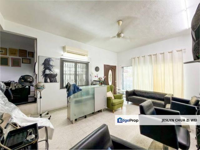 House for sale in Petaling, Subang Jaya