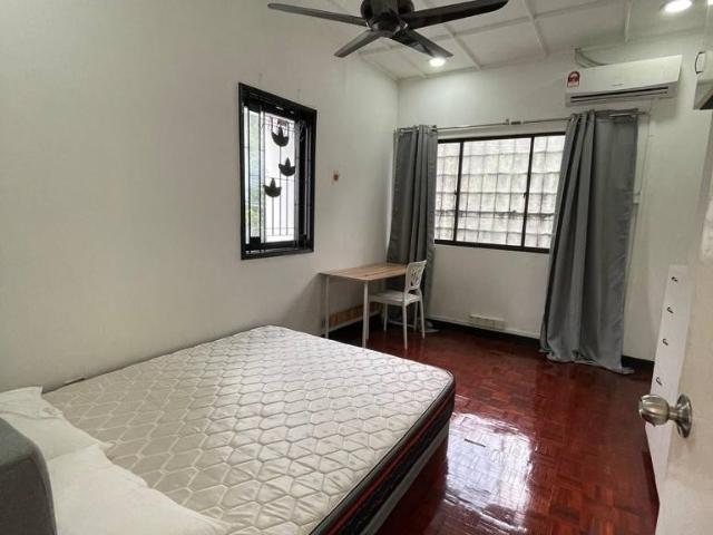 Room for rent in Petaling, Subang Jaya