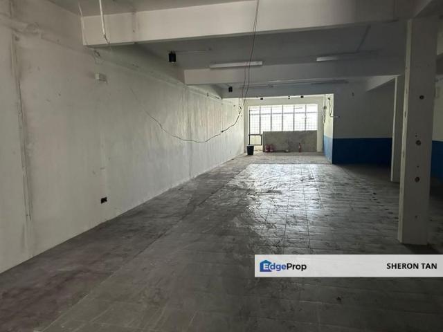 Shop for rent in Petaling, Subang Jaya