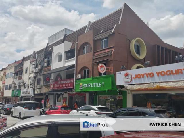 Shop for rent in Petaling, Subang Jaya
