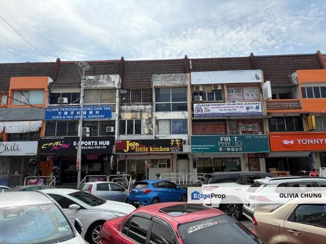 Shop for rent in Petaling, Subang Jaya