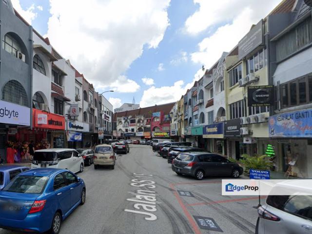Shop for rent in Petaling, Subang Jaya