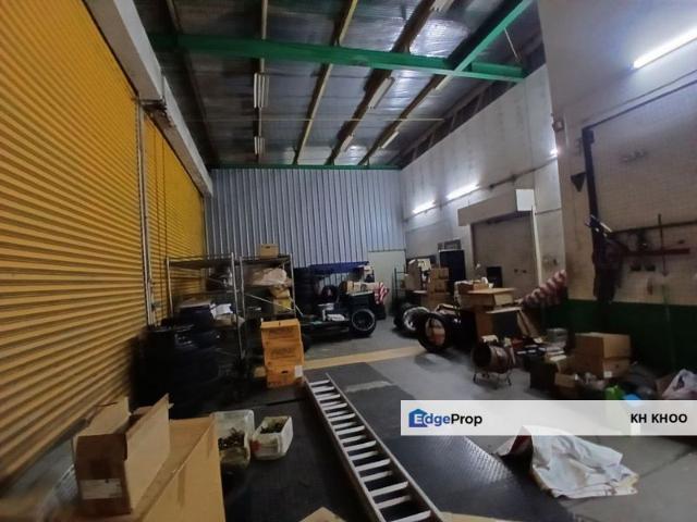 Shop for rent in Petaling, Subang Jaya
