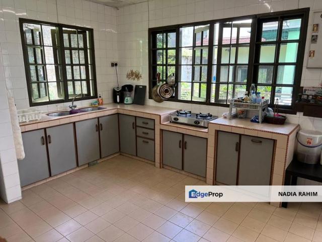 House for sale in Petaling Jaya, Petaling