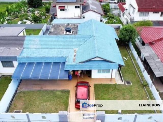 House for sale in Petaling Jaya, Petaling