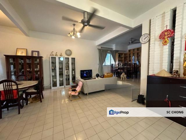 House for sale in Petaling, Damansara Damai