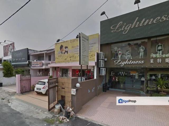 Shop for rent in Petaling Jaya, Petaling