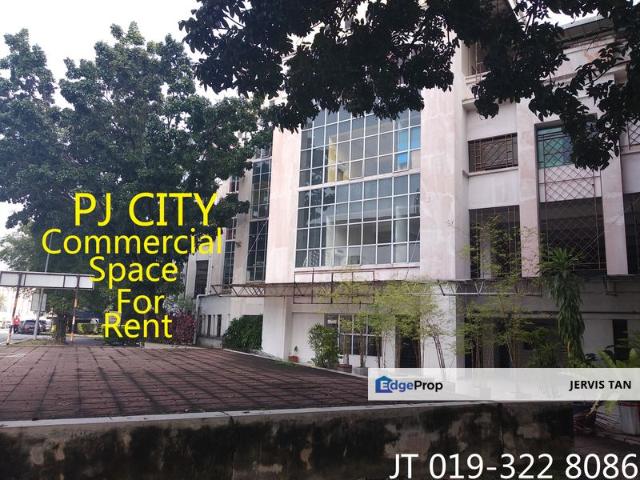 Shop for rent in Petaling, Damansara Damai