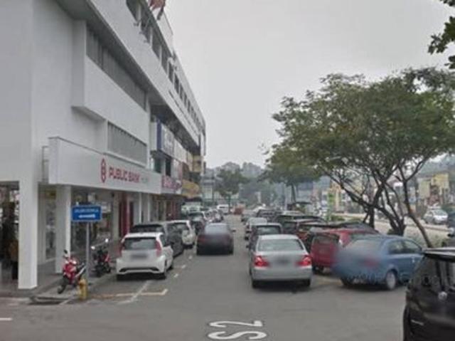 Shop for rent in Petaling, Damansara Damai