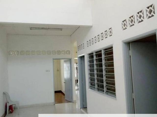 House for sale in Petaling, Damansara Damai