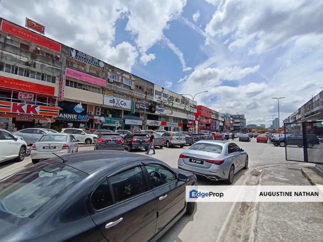 Shop for sale in Petaling, Damansara Damai