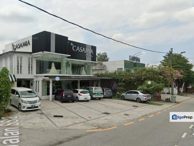Shop for rent in Petaling, Damansara Damai