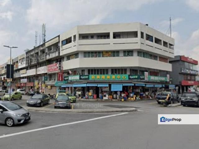 Shop for rent in Petaling, Damansara Damai