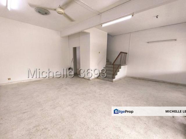 House for sale in Petaling, Damansara Damai