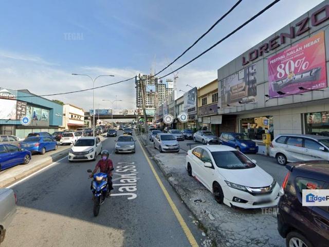 Shop for rent in Petaling, Damansara Damai