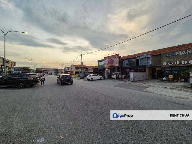 House for sale in Petaling, Damansara Damai