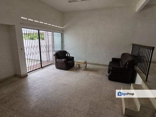 House for sale in Petaling Jaya, Petaling