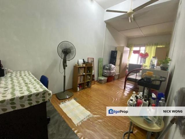 House for sale in Petaling, Damansara Damai