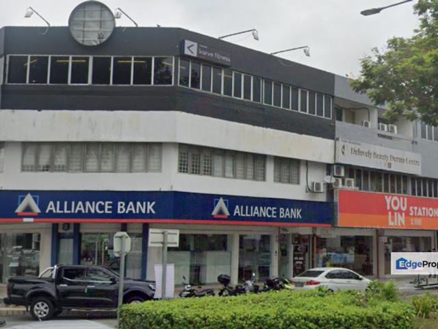Shop for sale in Petaling, Damansara Damai