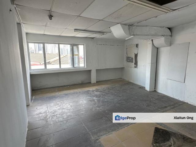 Shop for rent in Petaling, Damansara Damai