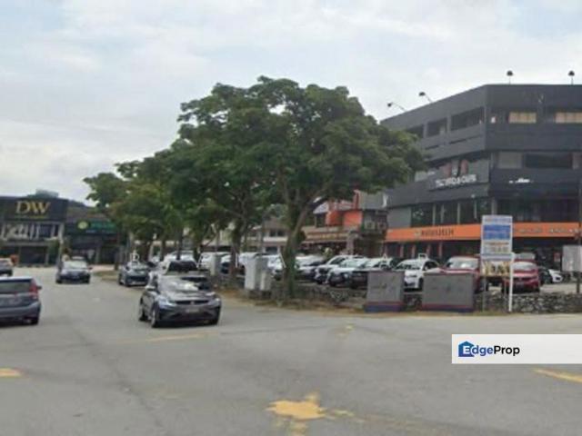Shop for sale in Petaling, Damansara Damai