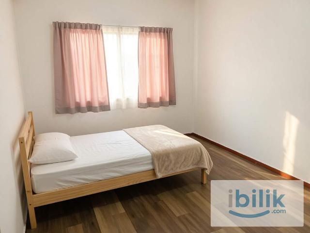 Room for rent in Petaling, Damansara Damai