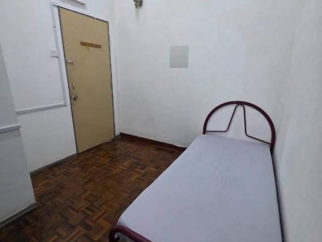 Room for rent in Petaling, Damansara Damai