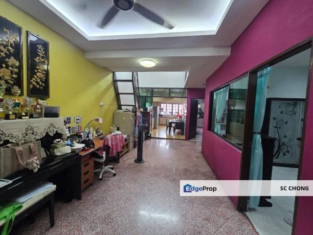 House for sale in Petaling, Damansara Damai