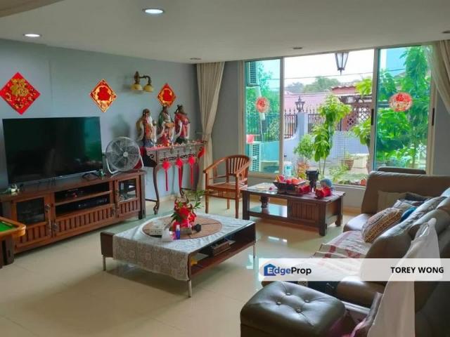 House for sale in Petaling, Damansara Damai