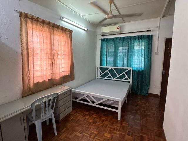 Room for rent in SS 3, Petaling Jaya