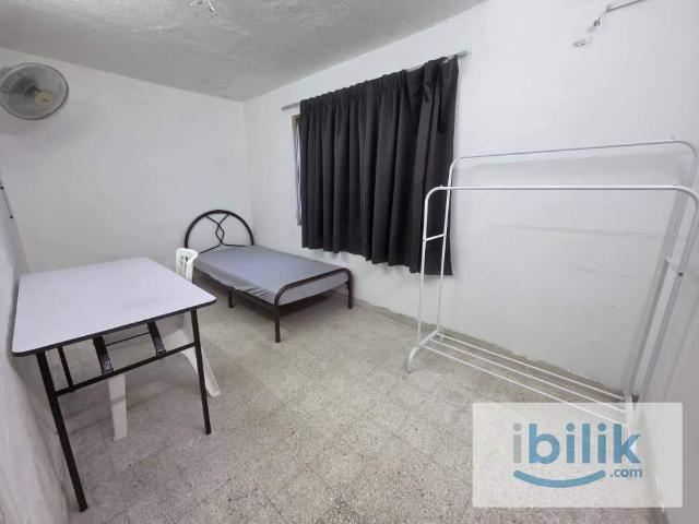 Room for rent in SS 3, Petaling Jaya