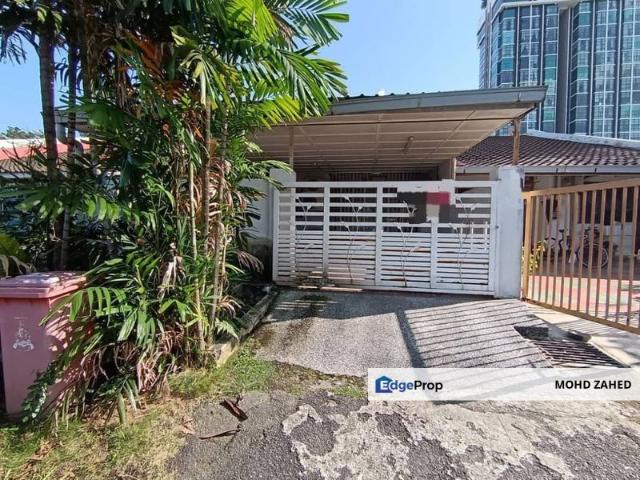 House for sale in Petaling, Damansara Damai