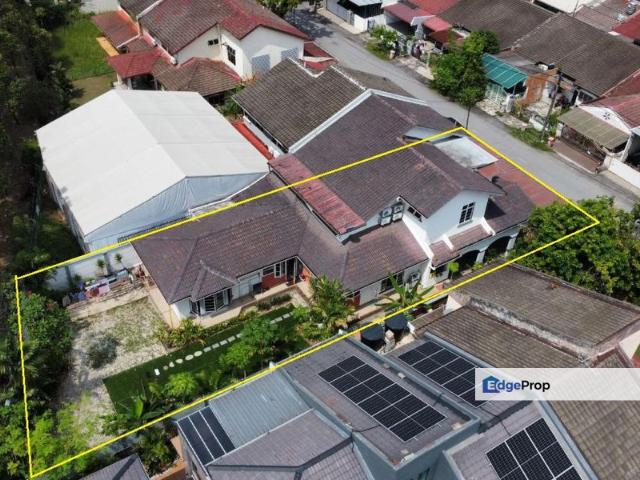 House for sale in Petaling, Damansara Damai