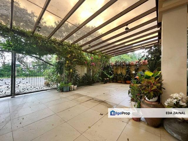 House for sale in Petaling, Damansara Damai